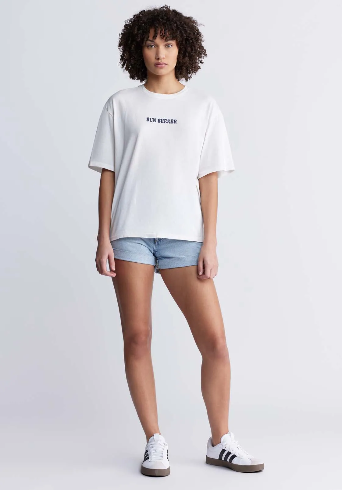 Abbey Women's Oversized Printed T-Shirt in White - KT0136P