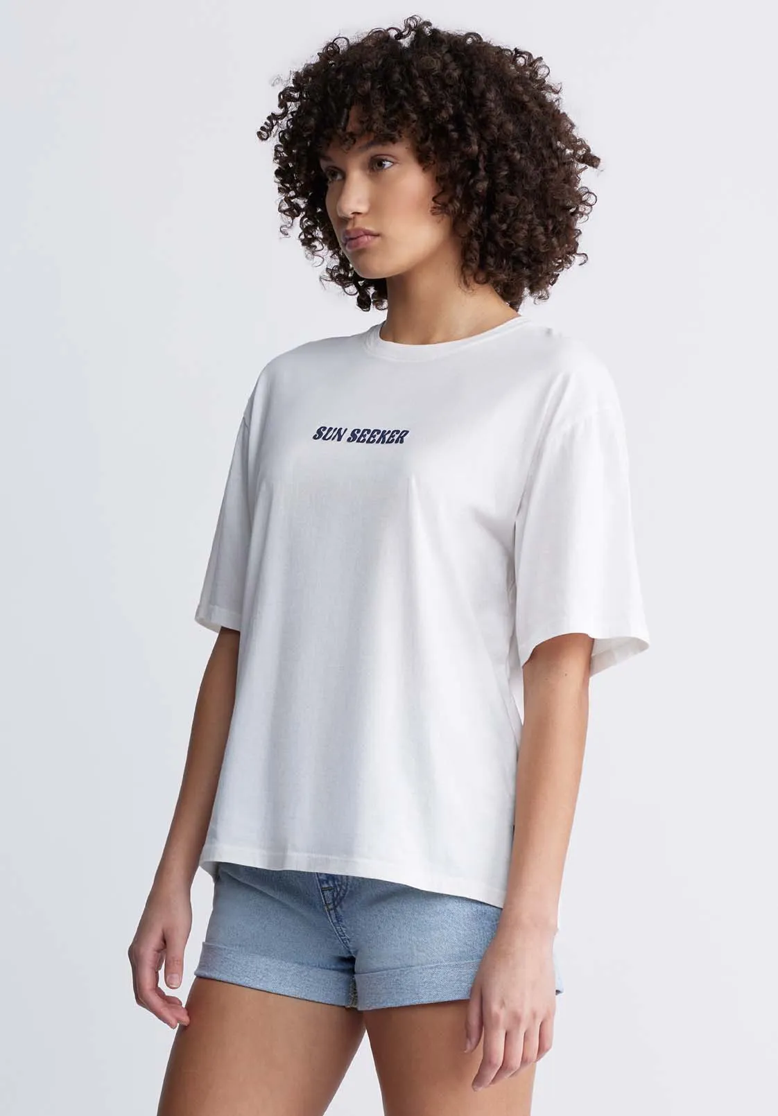 Abbey Women's Oversized Printed T-Shirt in White - KT0136P