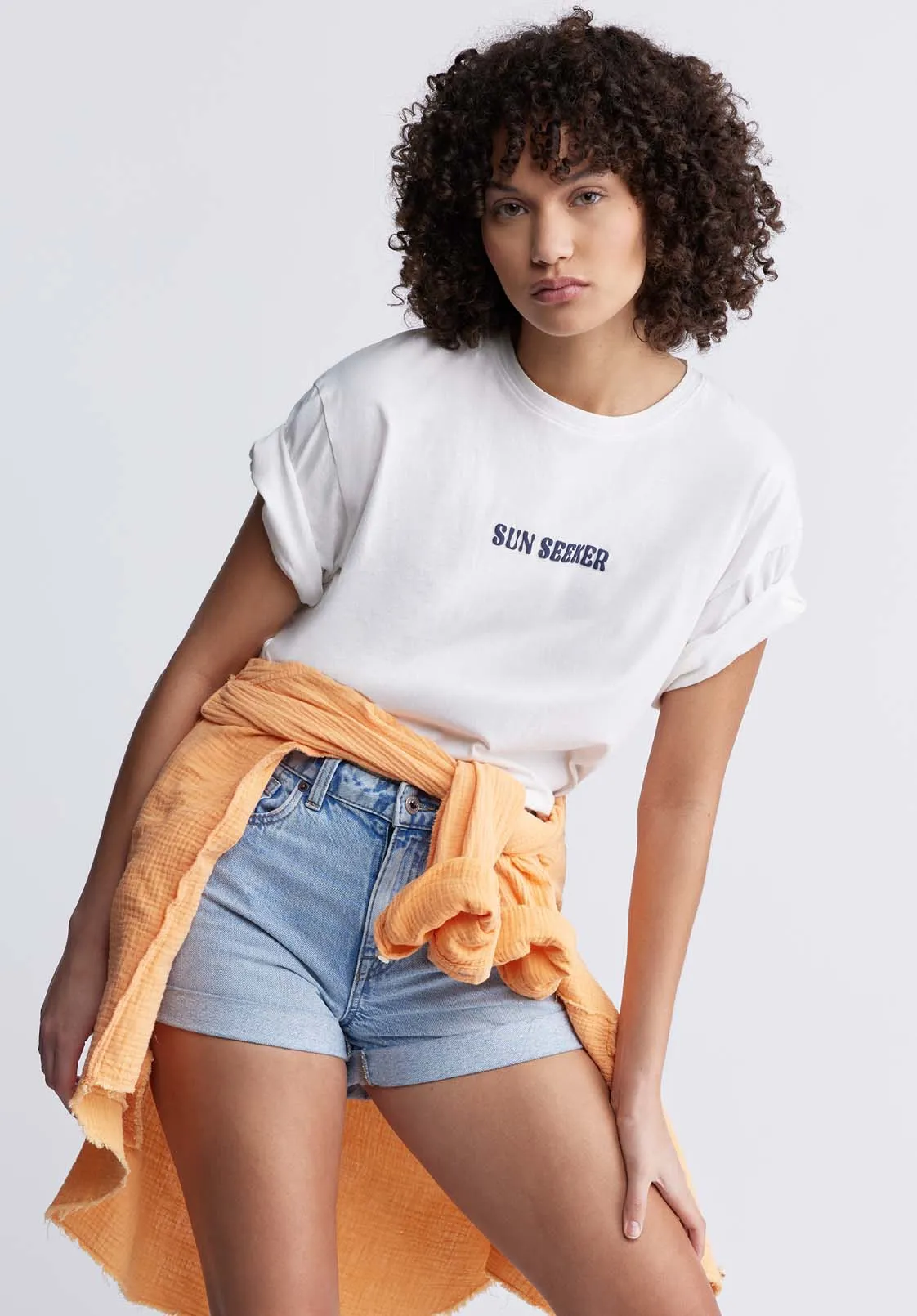 Abbey Women's Oversized Printed T-Shirt in White - KT0136P