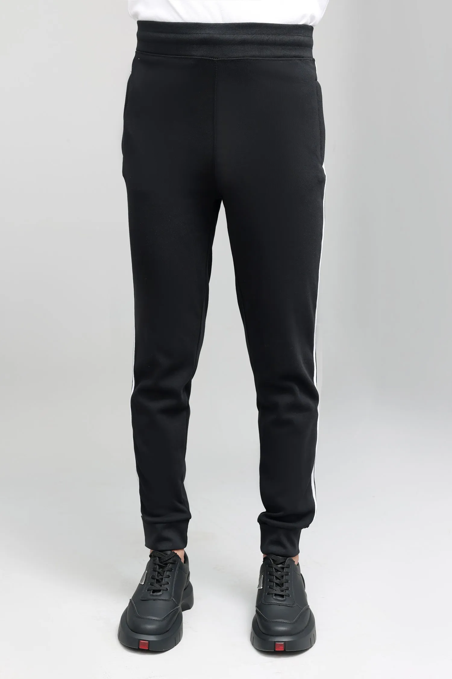 ATHLETIC STRIPED JOGGER PANTS-BLACK-WBW