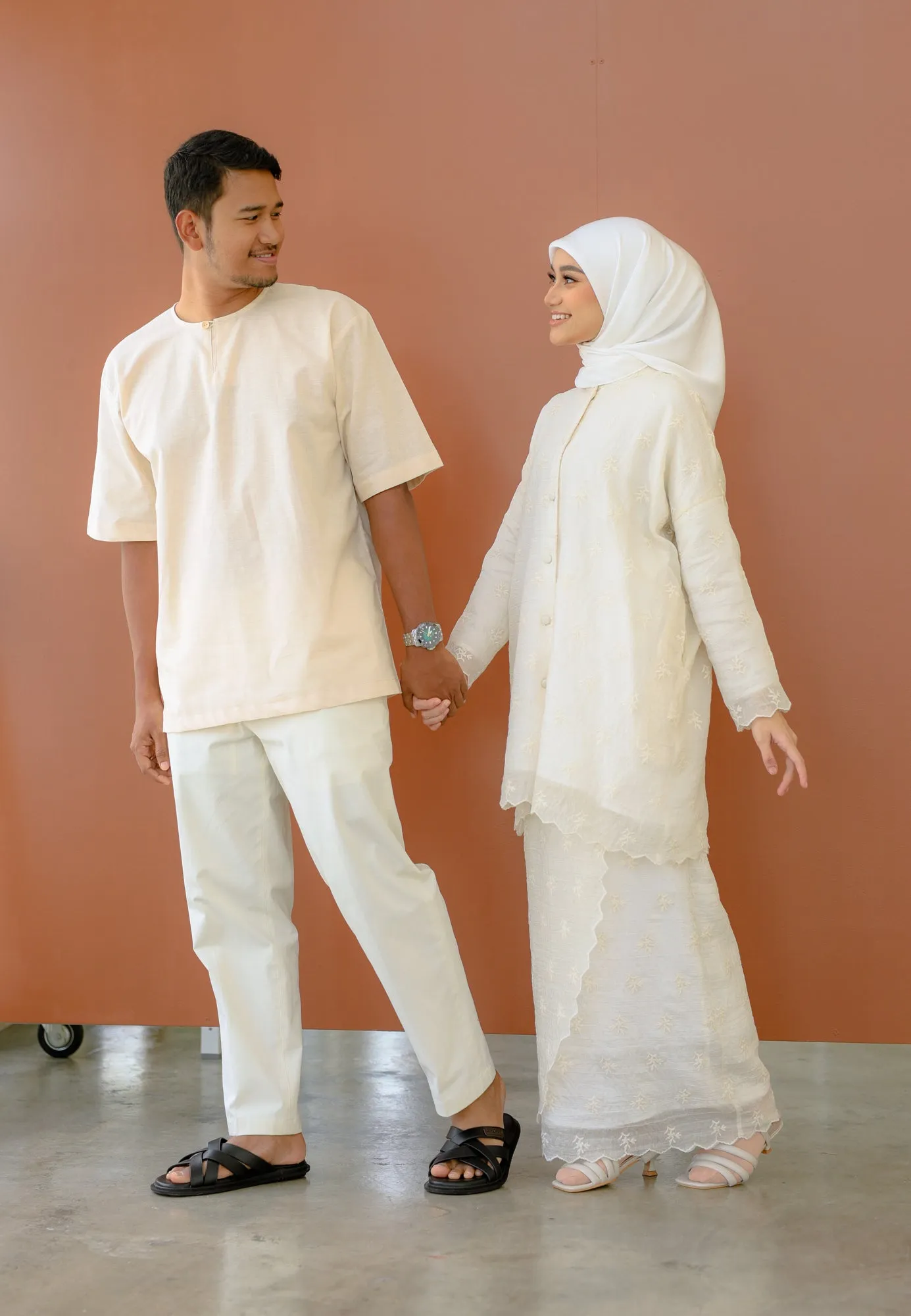 Bertemu Kurung (Cream White)