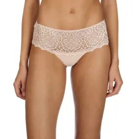 Caresse Short