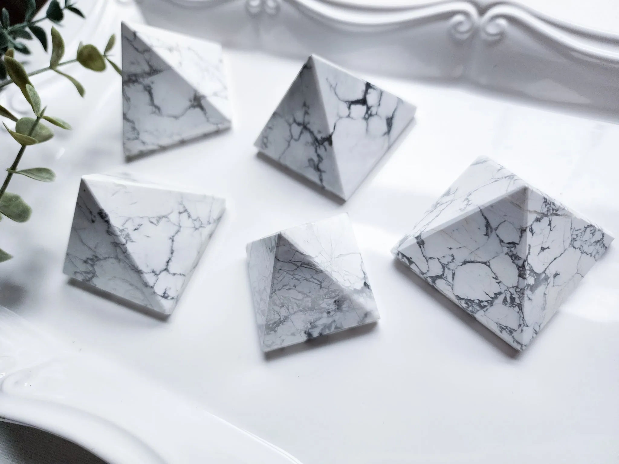 Howlite Pyramid