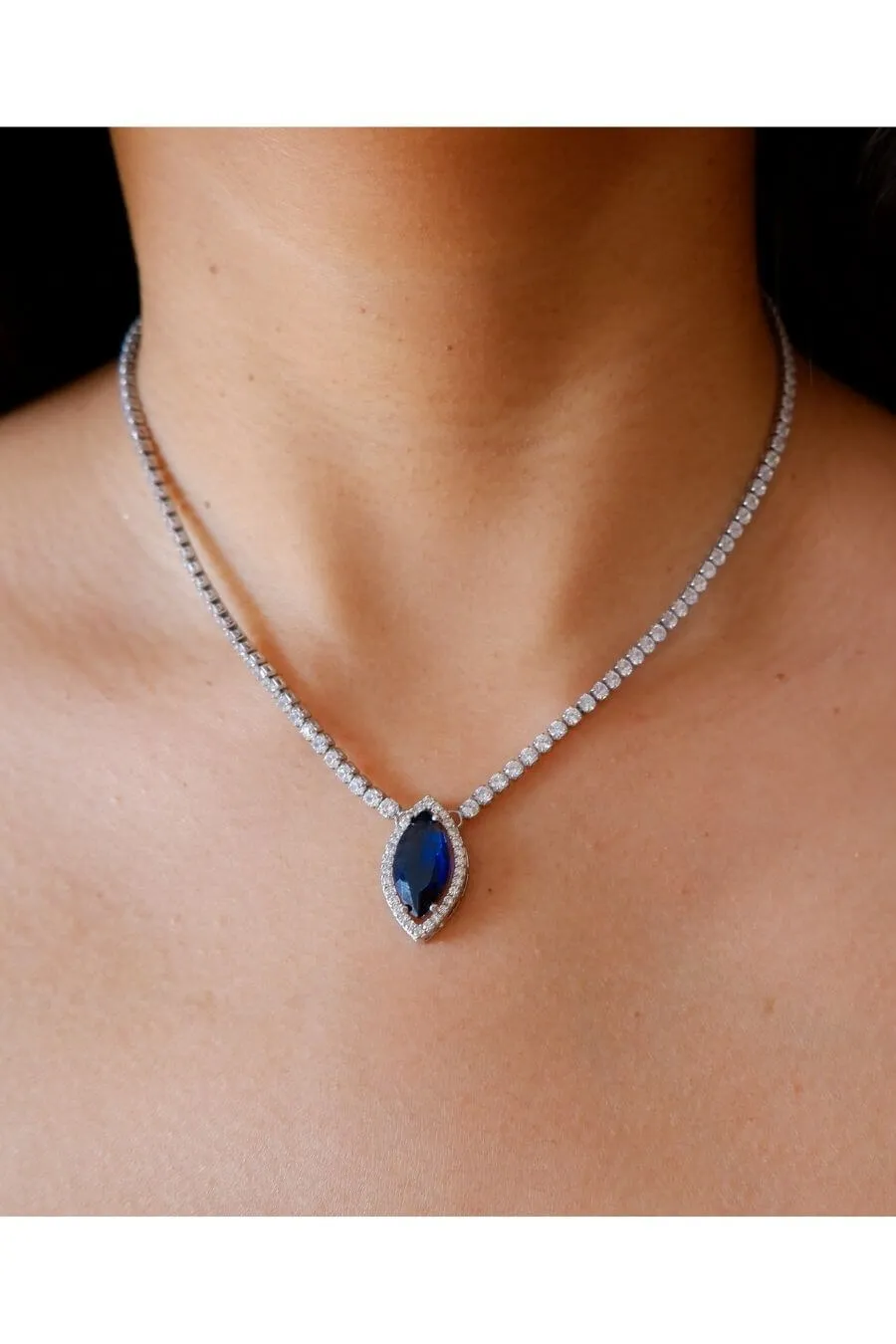 Jewel Drop Necklace: Blue