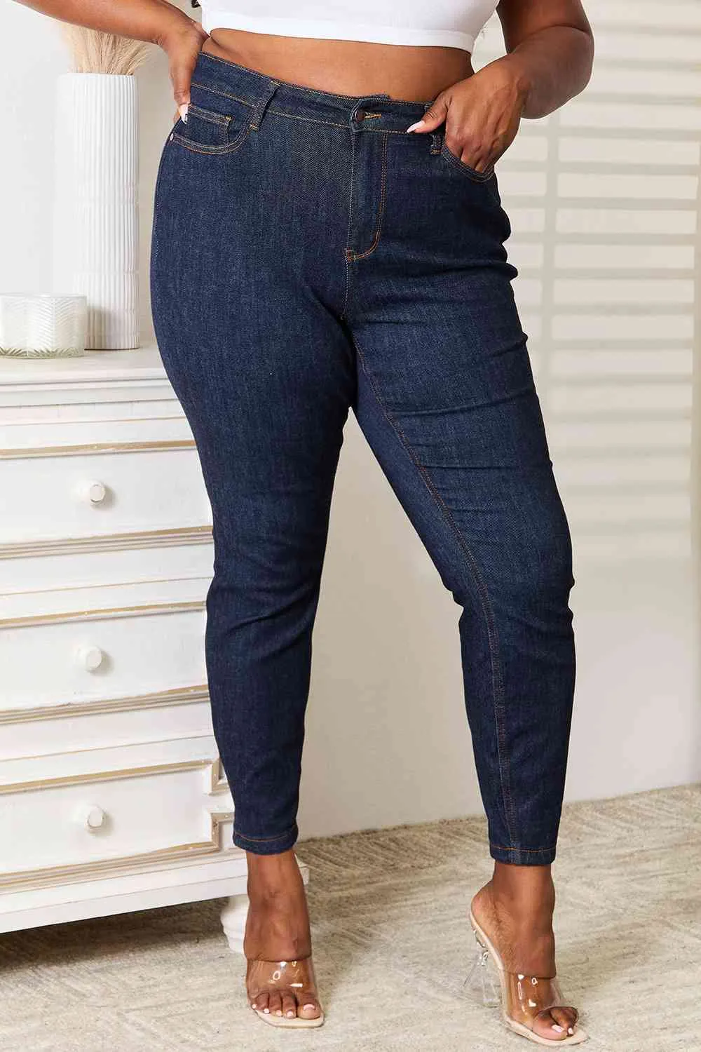 Judy Blue, High Waist Classic Back Pocket Embroidery Skinny Jeans 88683