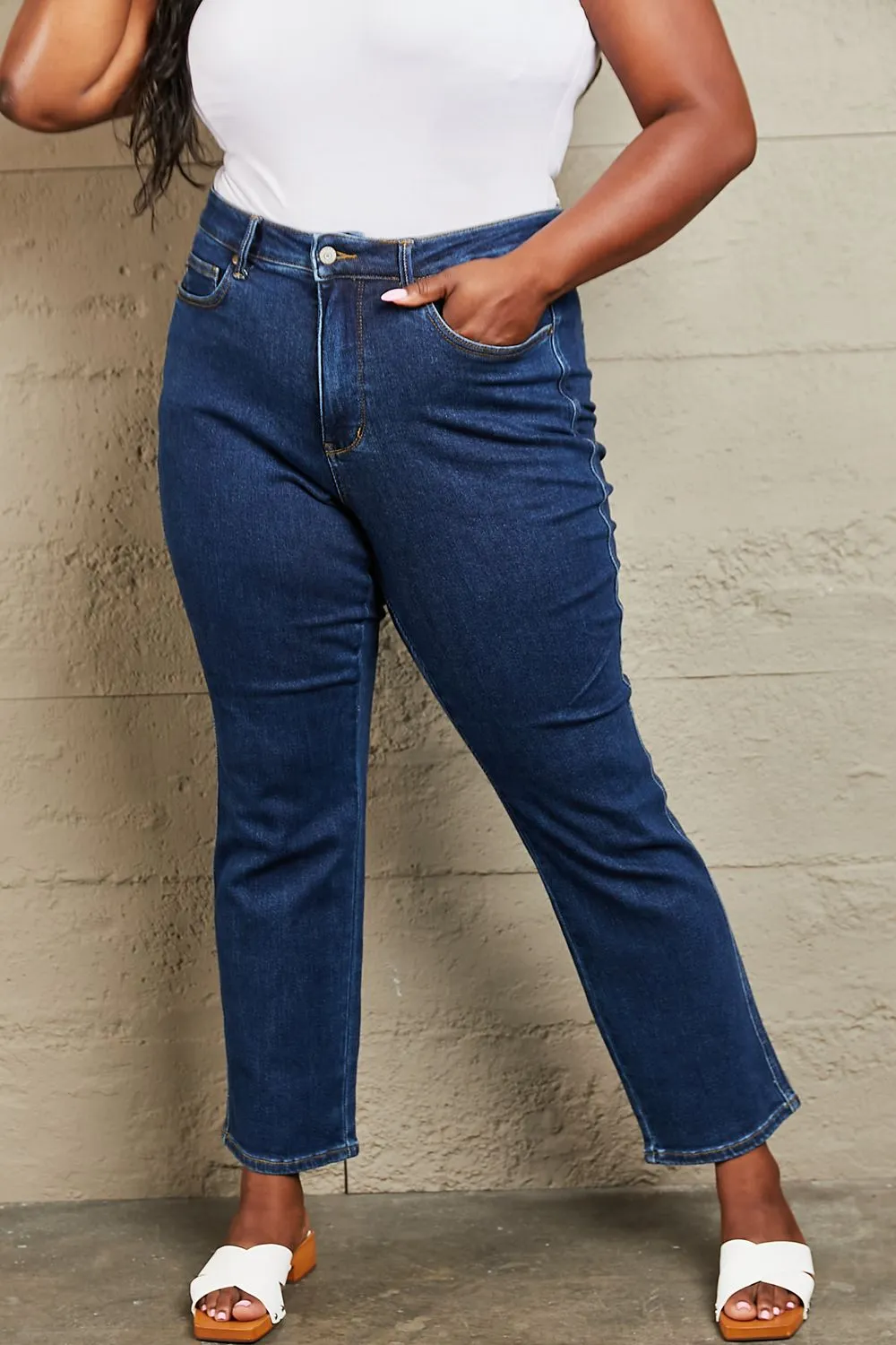 Judy Blue, High Waist Tummy Control Classic Straight Denim Jeans, 88575