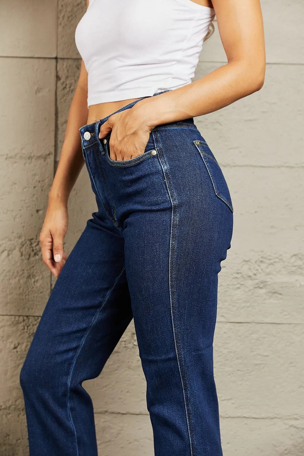 Judy Blue, High Waist Tummy Control Classic Straight Denim Jeans, 88575